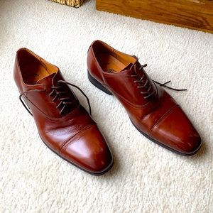 Florsheim leather men’s size 9 dress shoes